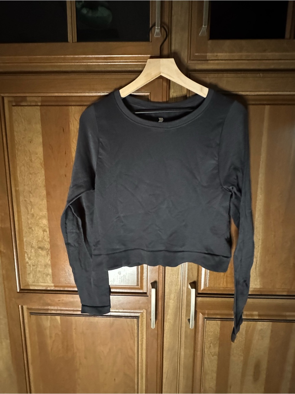 all in motion Black Cropped Crewneck Sweatshirt